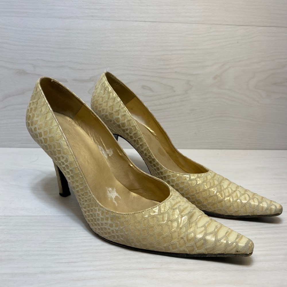 Stuart Weitzman Pump Heels Womens Size 7W Ivory‎ Snake Pattern Stiletto Heels